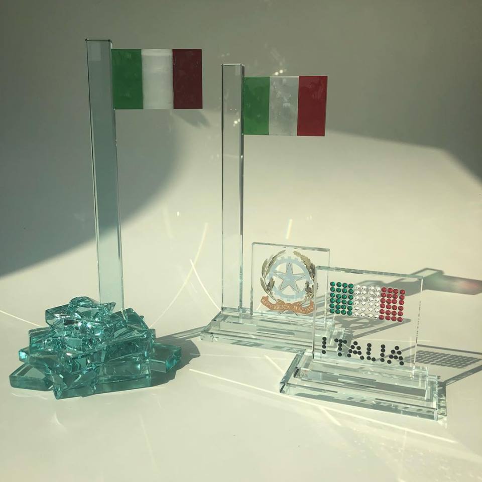 soprammobili vari personalizzati in vetro